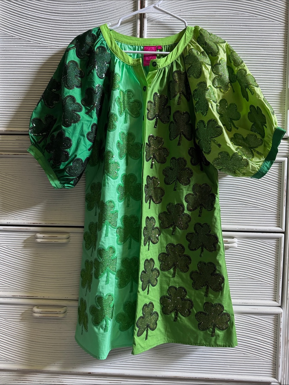 QUEEN IF SPARKLES Green Shamrock Tunic Top with Puff Sleeves
